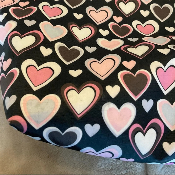 LeSportSac Hearts Print Reversible Tote - Picture 7 of 11